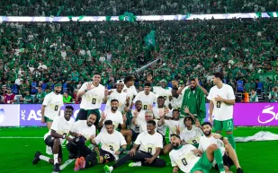 فيفا يمنح المنتخب السعودي مكافأة تاريخية بعد ضمان بطاقة المونديال