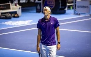 خسارة زفيريف أمام فريتز في Six Kings Slam لا تمنعه من جائزة ضخمة.. تعرف عليها