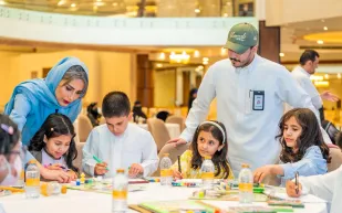 هيئة الترفيه و"ميك-أويش السعودية" تحققان أمنيات أطفال بمدينة الملك فهد الطبية