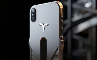 شاشة شمسية ومعالج عصبي.. أسرار هاتف تيسلا الجديد (فيديو)