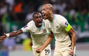 الاتحاد السعودي يتخطى الشرطة العراقي رغم النقص العددي ويحقق فوزًا مثيرًا