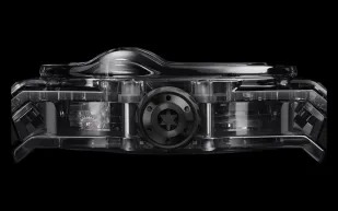 تحفة فاخرة وإنتاج محدود: Hublot تكشف عن ساعة MP-11 Black Sapphire