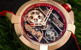 أي شو سبيد يسرق الأضواء بساعة حصرية من جاكوب آند كو.. تعرف على قيمتها