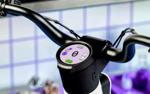 Rivian تطلق دراجة كهربائية TM-B بنظام مبتكر (فيديو)