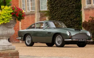 أكثر السيارات الكلاسيكية أهمية في تاريخ أستون مارتن بالمزاد.. ماذا نعرف عنها؟
