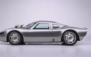 بورش 904 تعود بمحرك قوي وتصميم عصري يعكس التاريخ الرياضي (فيديو)