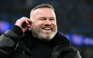 روني يكشف تفاصيل أزمته الشهيرة مع رونالدو وطرده في مونديال 2006