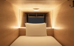 فندق كبسولات جديد يفتتح في قلب لندن ويضم 1000 وحدة نوم (فيديو)