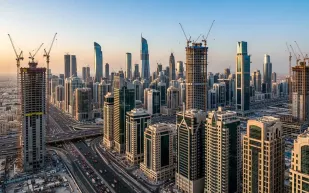 انخفاض مفاجئ يربك أسعار العقارات والإيجارات في السعودية