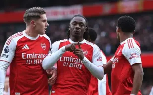 أرسنال يعزز صدارته بفوز ثمين على كريستال بالاس في الدوري الإنجليزي (فيديو) 