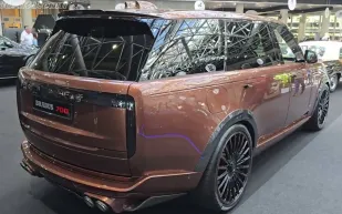 برابوس 700 المعدلة من رينج روفر: كيف تجمع بين الفخامة والقوة في تحفة فنية؟