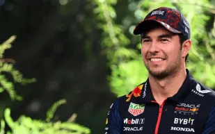 سر الساعة الفاخرة التي ظهرت في سباق F1 وأثارت جدل الجمهور