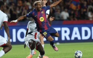 يامال في قائمة إسبانيا رغم الإصابة.. وبرشلونة يُعبر عن استيائه