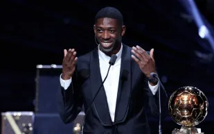 ديمبيلي يروي لحظة مؤثرة مع ميسي في برشلونة