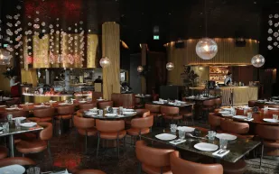 مطعم الطاهي التركي نصرِت في لندن يخسر 6.9 ملايين دولار رغم إيرادات تتجاوز 12 مليونًا