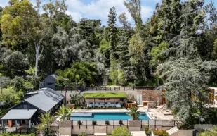 منزل نجم "طرزان" جوني فايسمولر يُطرح في السوق العقارية مقابل 4.99 مليون دولار