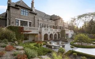  بيع قصر مسلسل "إمباير" الشهير  بـ6.5 مليون دولار 