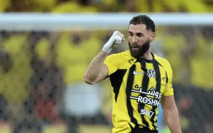 بعد انتهاء عقده مع الاتحاد.. فنربخشة التركي يخطط للتفاوض مع كريم بنزيما