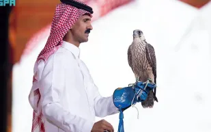 بيع ثلاثة صقور بـ399 ألف ريال في الليلة العاشرة من مزاد الصقور السعودي