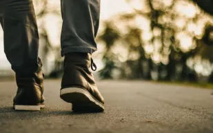 دراسة: المشي 4 آلاف خطوة مرتين أسبوعيًا تحمي قلبك من النوبات القلبية