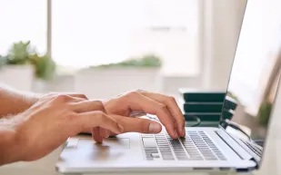 خطوات تحديث المهنة في أبشر من طالب إلى موظف