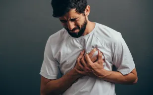 دراسة تكشف عن 4 أسباب رئيسية وراء الجلطات والنوبات القلبية