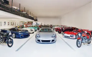 19 تحفة من مجموعة كيرتيس ليفرتون في مزاد أميليا آيلاند 2026 لدعم قضايا إنسانية