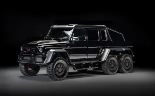 سيارة بـ6 عجلات تثير الجدل.. نسخة خارقة تبحث عن مالك جديد