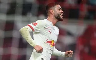 لايبزيغ يهزم شتوتغارت بثلاثية ويصعد لوصافة الدوري الألماني.. شاهد 