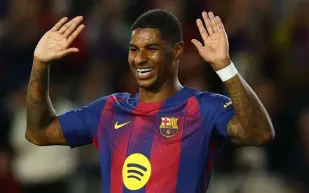 راشفورد يقود برشلونة لفوز ثمين على إلتشي ويستعيد الثقة بعد الكلاسيكو