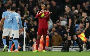 بعد الخسارة الخامسة.. فان دايك يؤكد أن ليفربول يستطيع إنقاذ موسمه