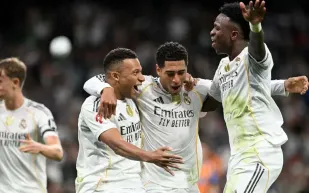 ريال مدريد يكتسح فالنسيا برباعية ويحلق في صدارة الدوري الإسباني (فيديو) 