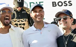 نادال ونجوم هوليوود يشعلون سباق ميامي للقوارب الكهربائية