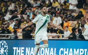 بهدف محرز وتألق ميندي.. الأهلي ينتصر على الاتحاد في دوري روشن (فيديو) 