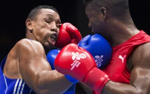 في نزال من عشر جولات.. لينيير بيرو يؤكد هيمنته على الوزن الثقيل بفوز مستحق (فيديو)
