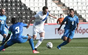 كونسانتينوس فورتونيس يتصدر هذه القائمة الذهبية في دوري روشن 