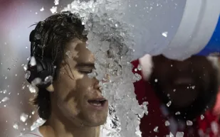 هل يقيك الغطس البارد من أمراض الشتاء؟ طبيبة تشرح الحقائق المفاجئة