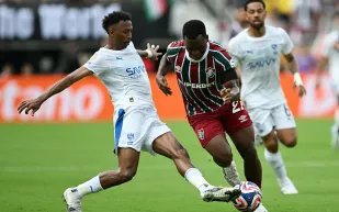 الهلال السعودي في اختبار جديد أمام الغرافة القطري بدوري أبطال آسيا للنخبة