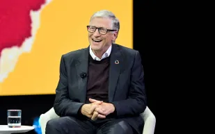 ابنة بيل غيتس تكشف سر منعها من استخدام اسم العائلة في المدرسة