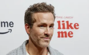 ريان رينولدز يصنع المعجزات مع ريكسهام: انتصارات متتالية تبهر الجميع