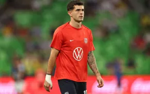 طقوس ميلان تضع بوليسيتش في موقف محرج.. ومودريتش يخطف الأضواء