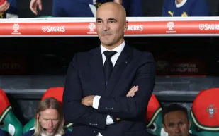  كريستيانو رونالدو بين الطرد والدعم.. مدرب البرتغال يكشف التفاصيل