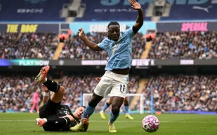 قمة جديدة في دوري الأبطال: مانشستر سيتي يستهدف التأهل ودورتموند يبحث عن المفاجأة