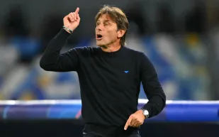 كونتي يحذر لاعبي نابولي من الإصابات قبل مواجهة روما.. ماذا قال؟