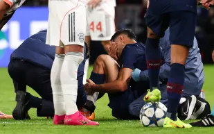 الحظ يعاند حكيمي في يوم ميلاده.. هل يلحق بكأس الأمم الإفريقية؟﻿ (فيديو)