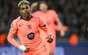 بعد استبعاده.. من بديل لامين يامال في منتخب إسبانيا؟