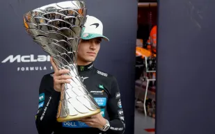 في عيد ميلاده الـ26.. كم تبلغ ثروة سائق الفورمولا 1 لاندو نوريس؟