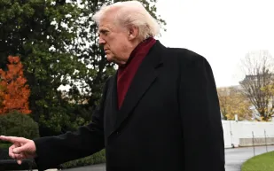 هل تعود سلسلة Rush Hour بعد 18 عامًا؟.. ضغوط ترامب قد تغيّر المشهد