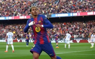 لامين يامال يحطم رقم أسطورة ريال مدريد.. ماذا حقق؟ فيديو 