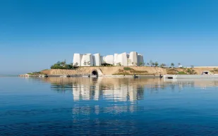 من عمق البحر إلى قمّة الترف.. أمالا تعيد رسم حدود الرفاهية